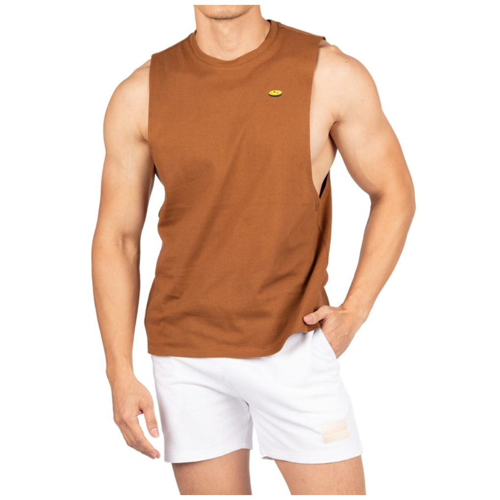 Private Structure เสื้อแขนกุด Crew Neck Easy Fit Muscle Tee – Brown [4719] / นายแบบอก 41" Size M